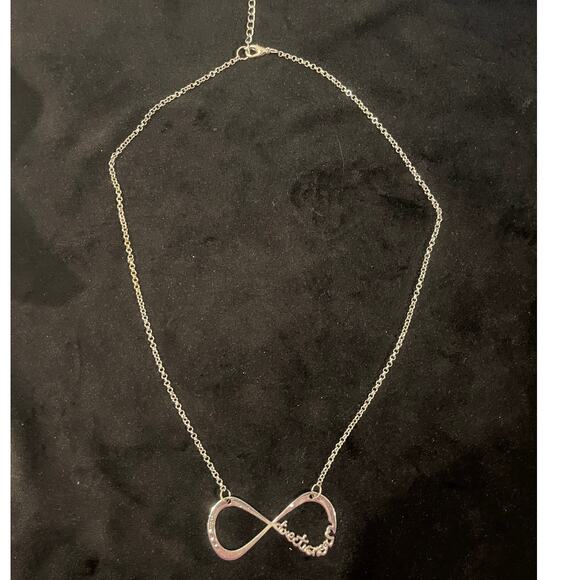 One Direction Silver Plated Plane & Infinity Pendant Adjustable Necklace - Picture 1 of 4